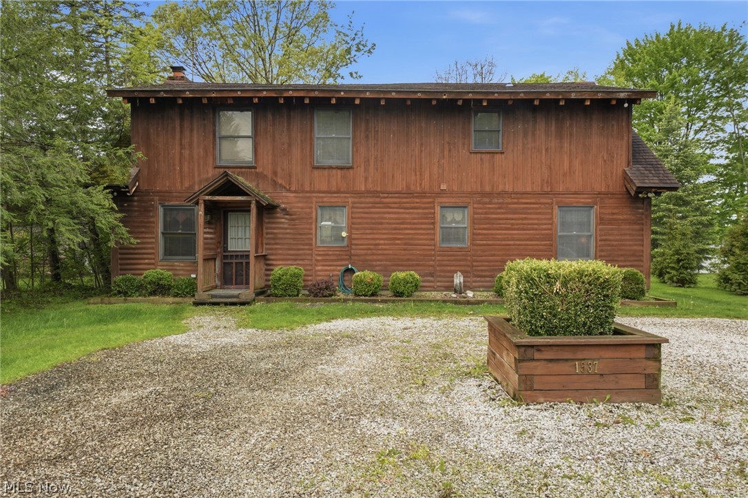 1537 Lake Crest Drive Roaming Shores OH 44084