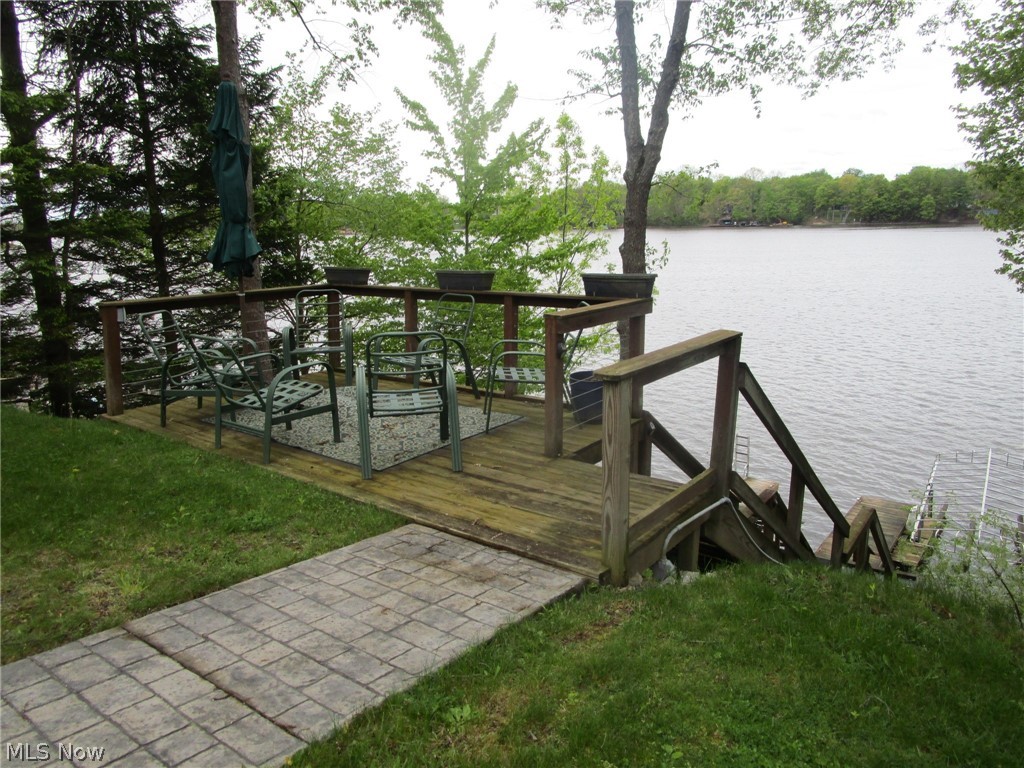 1537 Lake Crest Drive Roaming Shores OH 44084