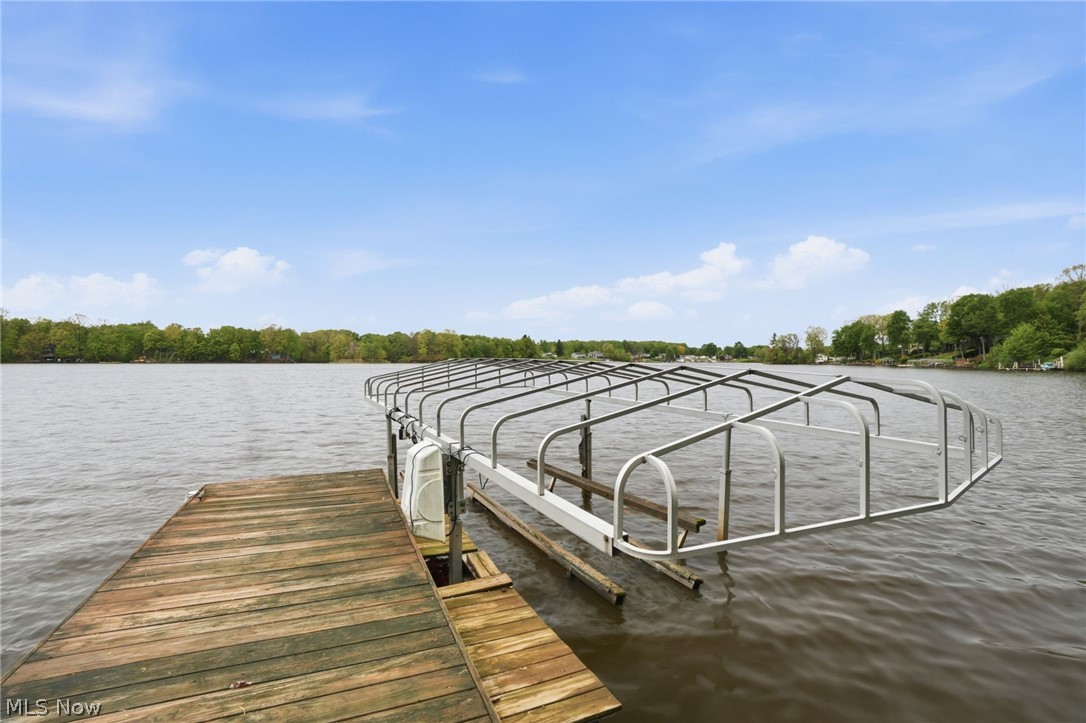 1537 Lake Crest Drive Roaming Shores OH 44084