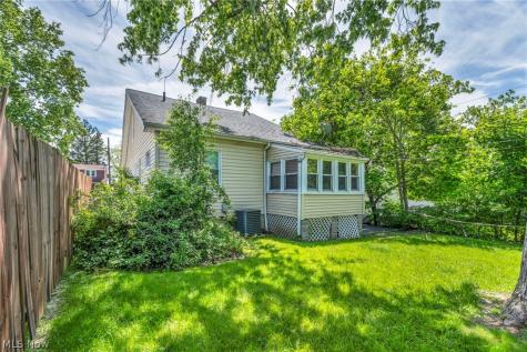 20505 Franklin Road Maple Heights OH 44137