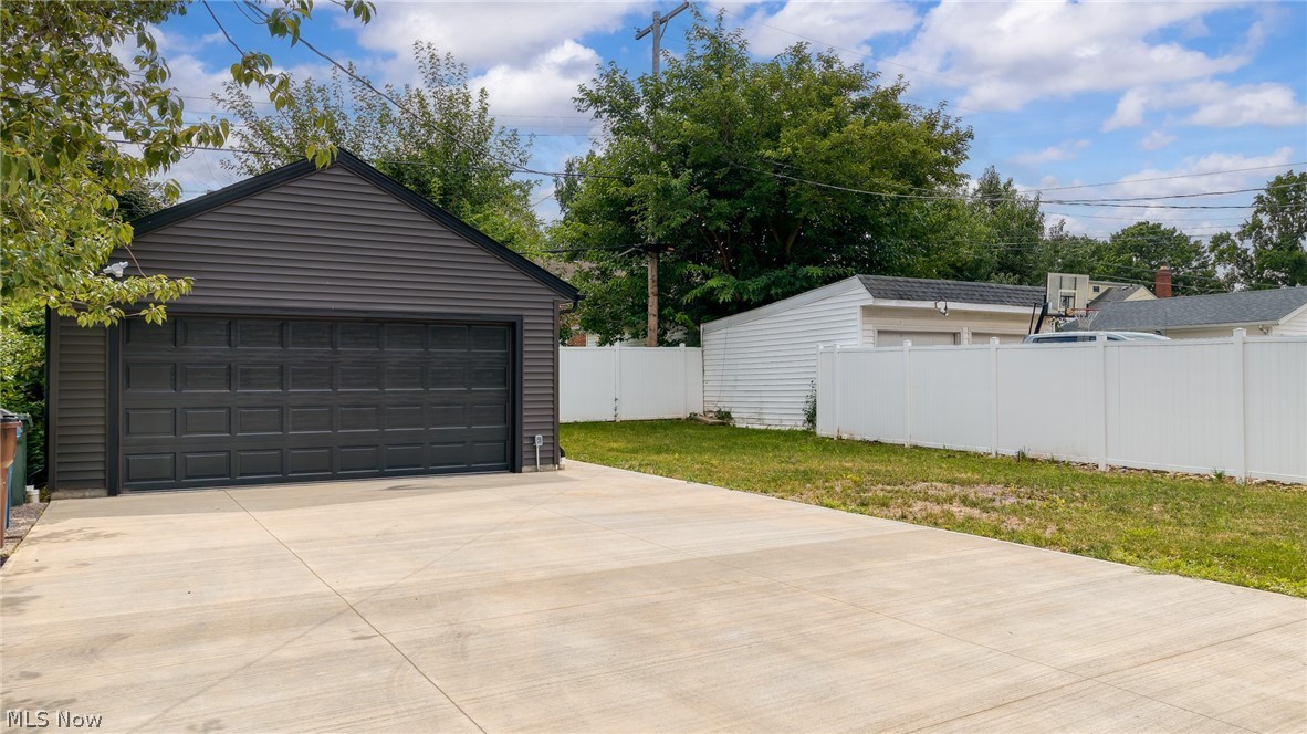 7921 Southington Drive Parma OH 44129