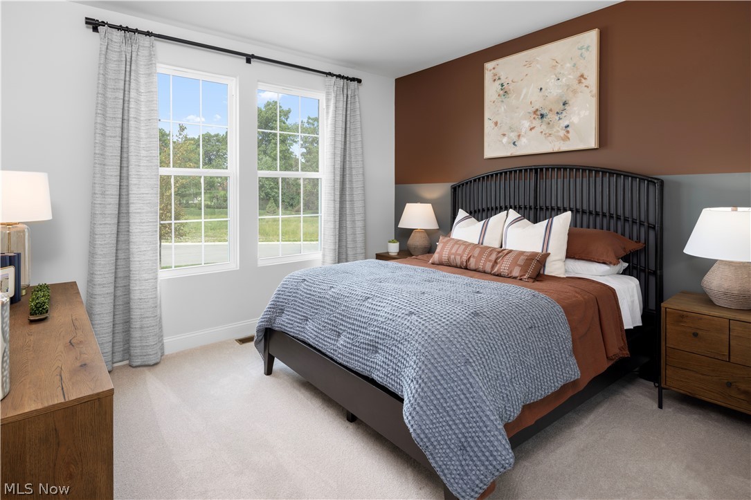 824 Colesbourne Circle Green OH 44685