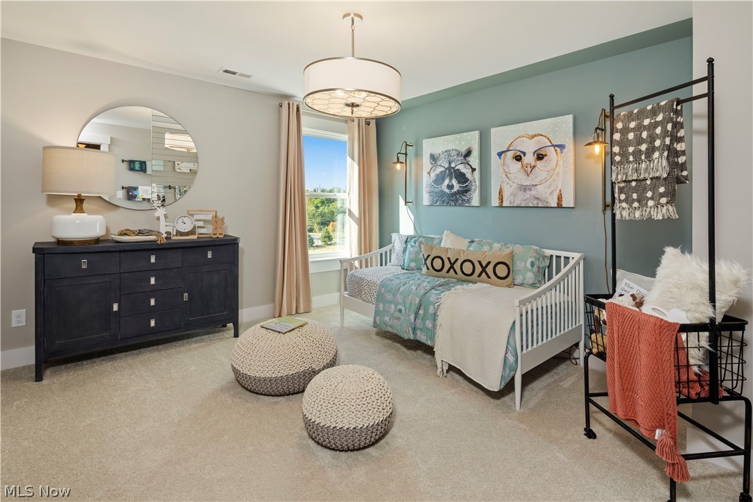 824 Colesbourne Circle Green OH 44685