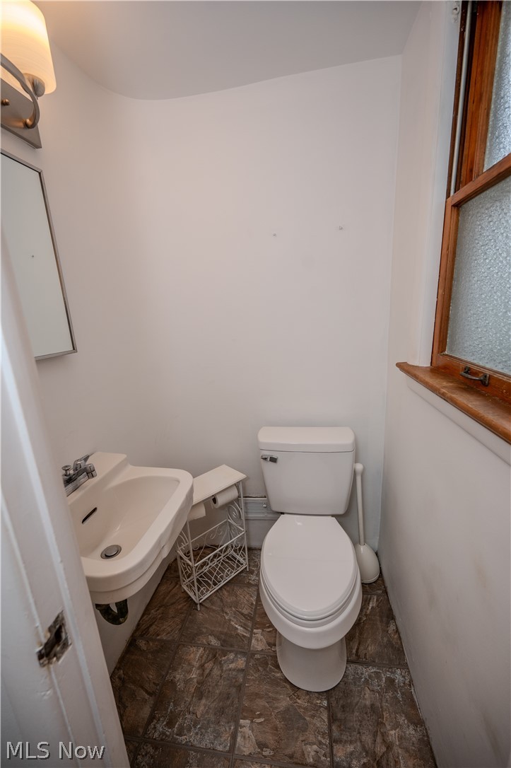3802 Covington Road South Euclid OH 44121
