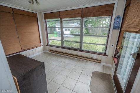 3802 Covington Road South Euclid OH 44121