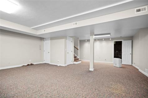 506 Letchworth Drive Akron OH 44303
