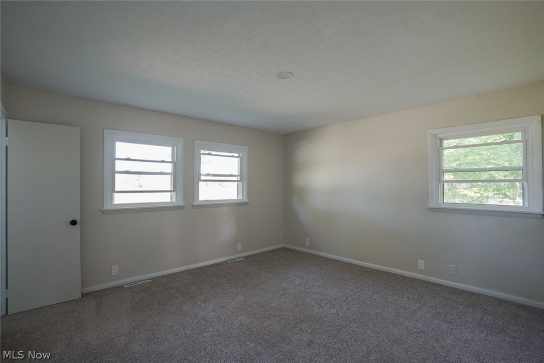 565 Black Sea Road Jefferson OH 44047