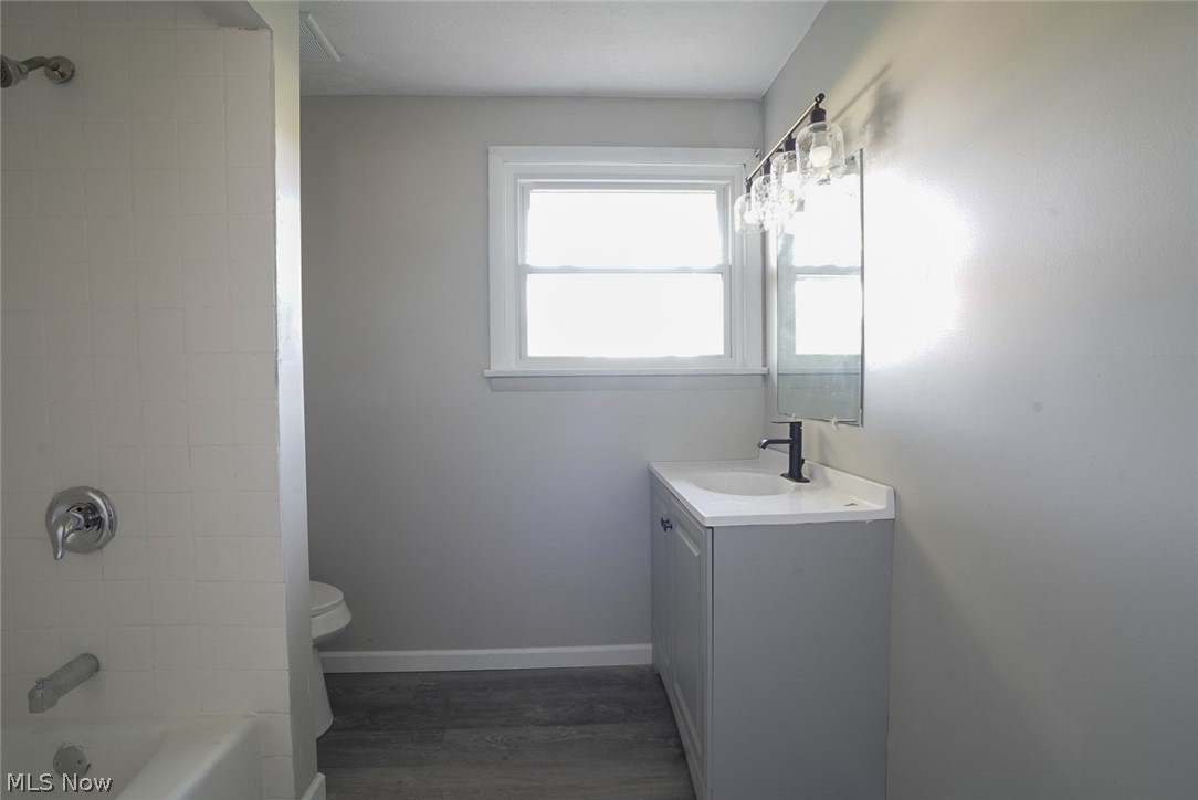 565 Black Sea Road Jefferson OH 44047
