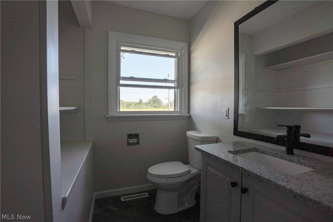 565 Black Sea Road Jefferson OH 44047
