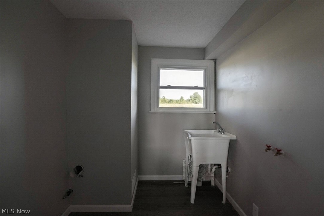 565 Black Sea Road Jefferson OH 44047