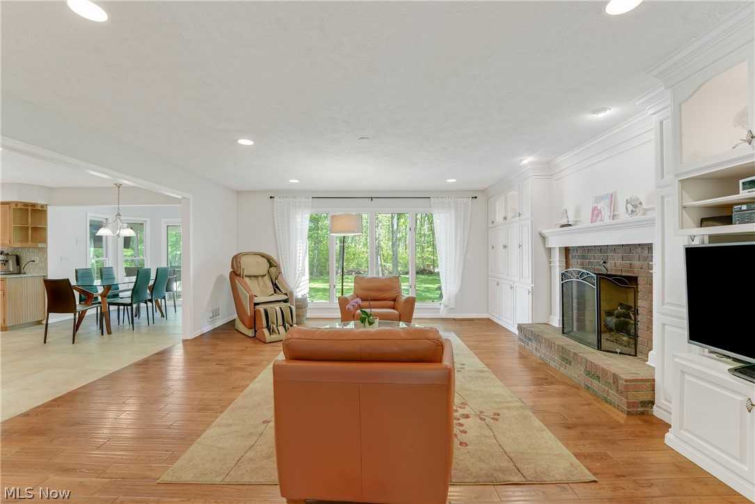 5157 Crofton Avenue Solon OH 44139