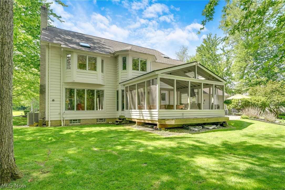 5157 Crofton Avenue Solon OH 44139