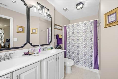 101 Colonial Drive Painesville OH 44077