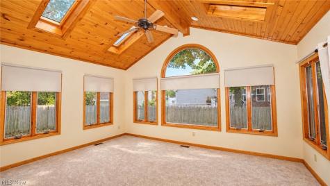 835 Lehigh Avenue Cuyahoga Falls OH 44221