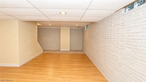 835 Lehigh Avenue Cuyahoga Falls OH 44221