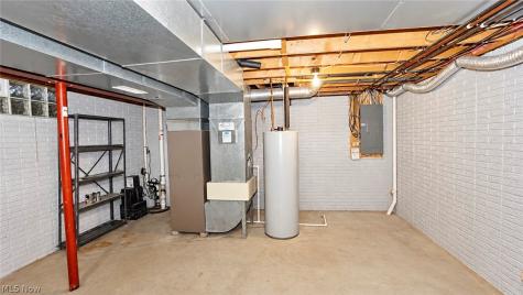 835 Lehigh Avenue Cuyahoga Falls OH 44221