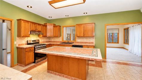 835 Lehigh Avenue Cuyahoga Falls OH 44221