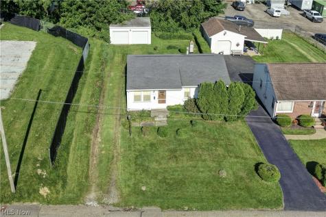 2123 Clearview Avenue NW Canton OH 44708