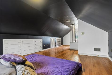 361 Lloyd Road Euclid OH 44132