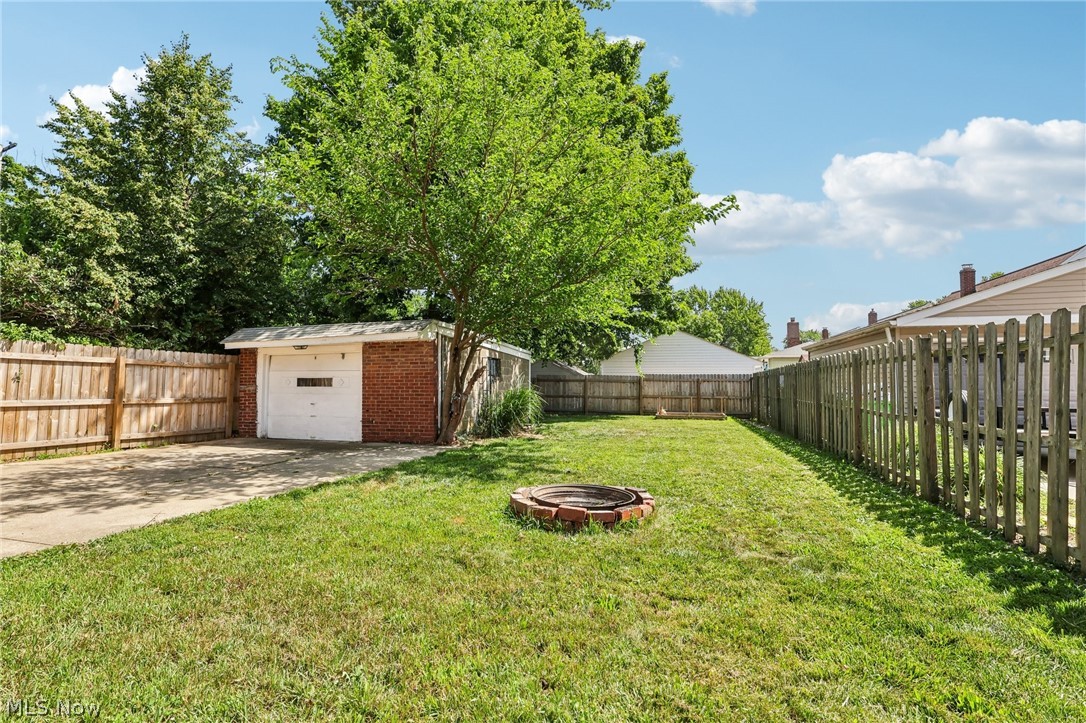 361 Lloyd Road Euclid OH 44132
