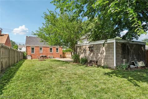 361 Lloyd Road Euclid OH 44132