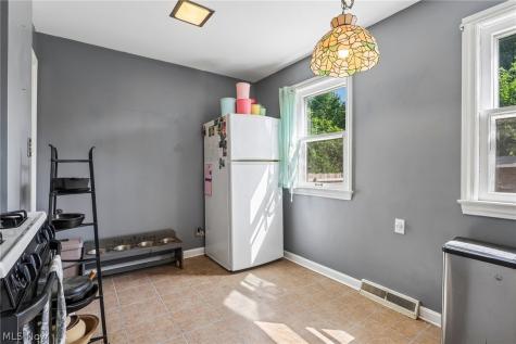 361 Lloyd Road Euclid OH 44132