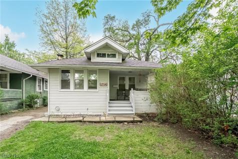 1714 Hillview Road Cleveland OH 44112
