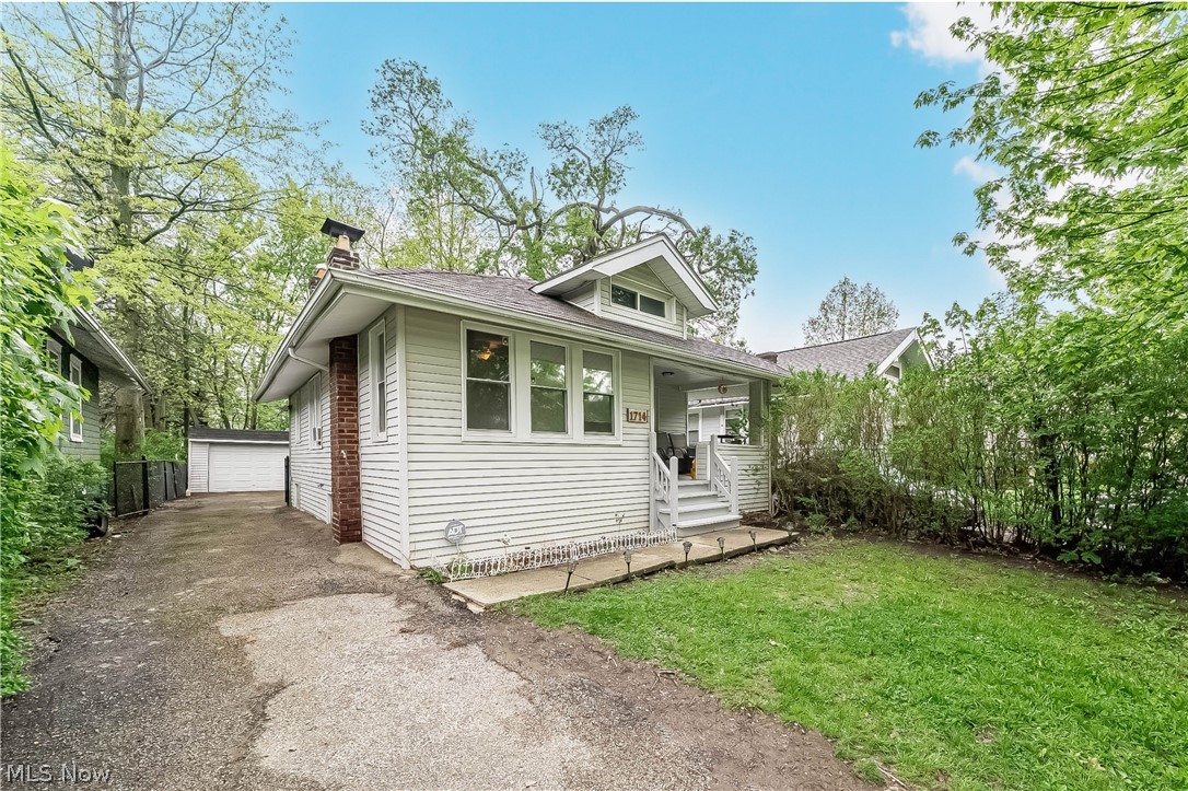 1714 Hillview Road Cleveland OH 44112