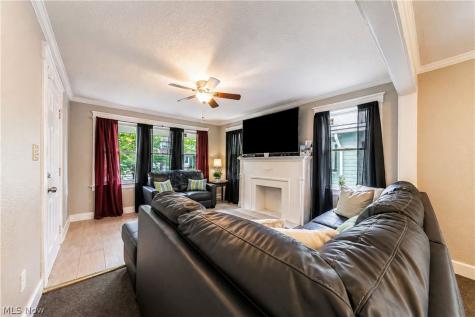 1714 Hillview Road Cleveland OH 44112