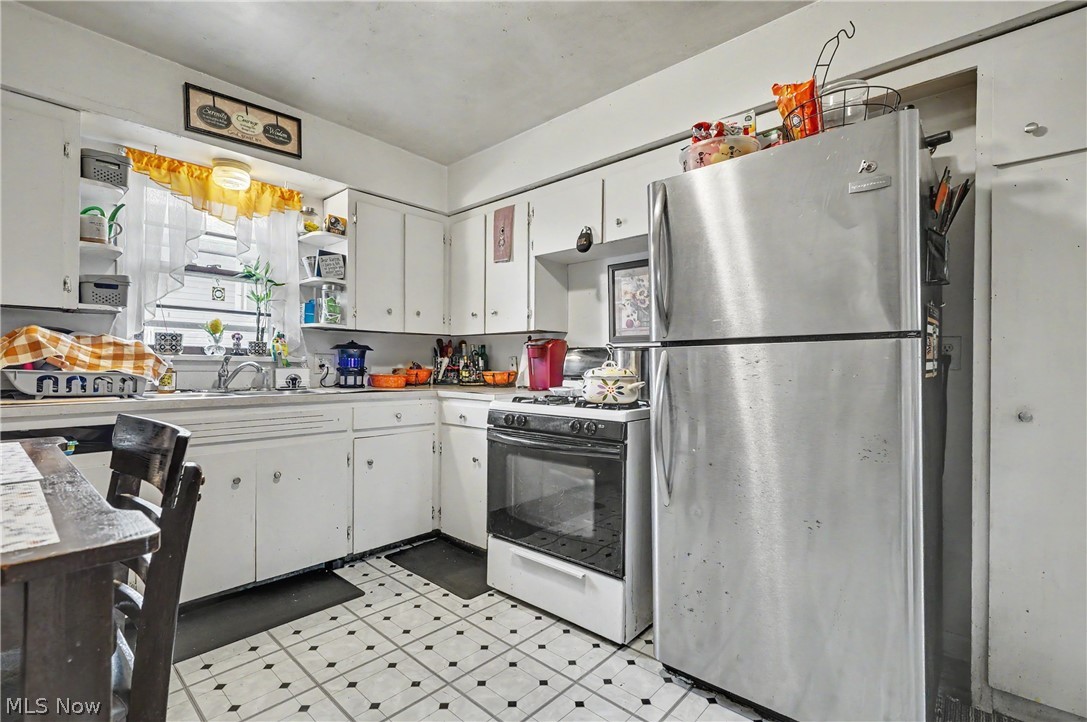 55 W Boxwood Avenue Akron OH 44301