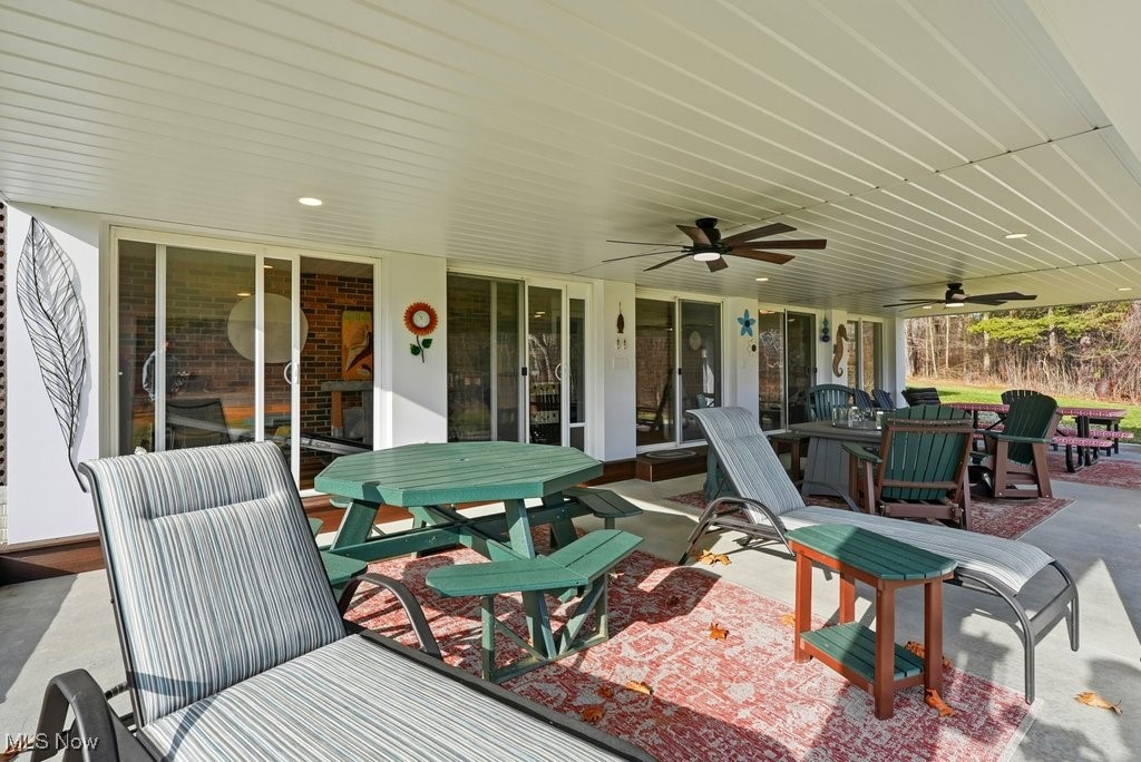 1430 Magnolia Road SW Dellroy OH 44620