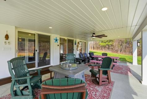 1430 Magnolia Road SW Dellroy OH 44620