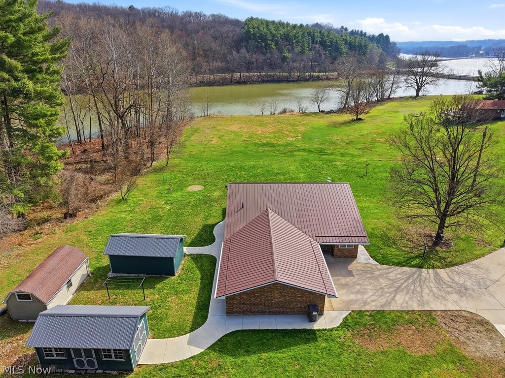 1430 Magnolia Road SW Dellroy OH 44620