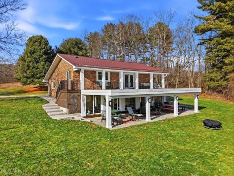 1430 Magnolia Road SW Dellroy OH 44620