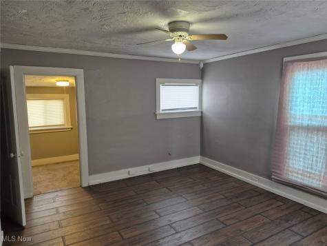 321 8th Street Elyria OH 44035