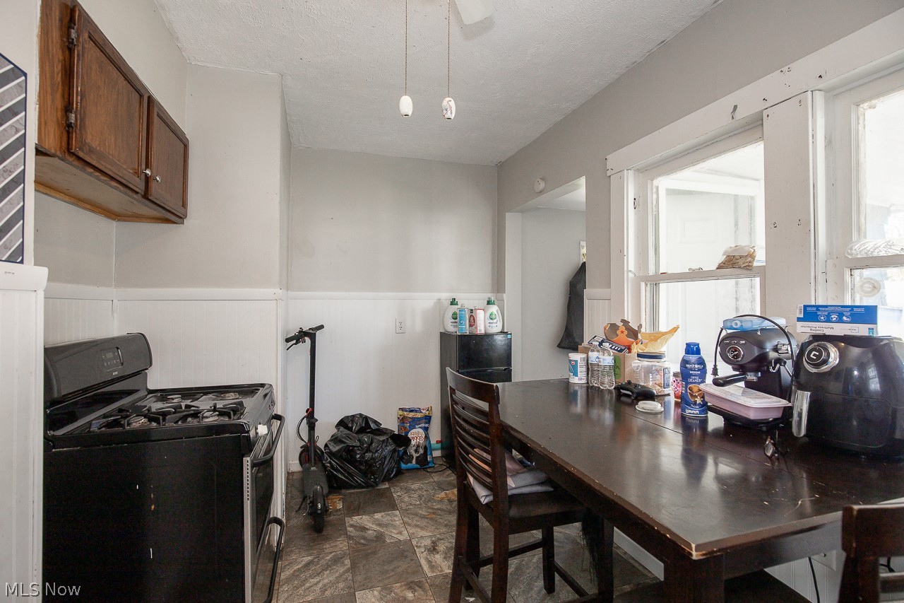 4106 Stickney Avenue Cleveland OH 44109