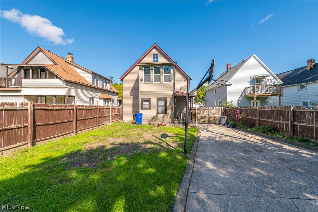 4207 Bucyrus Avenue Cleveland OH 44109