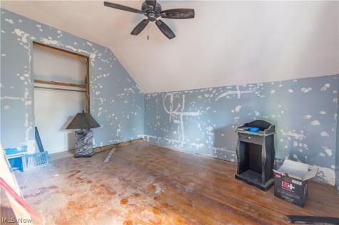 4207 Bucyrus Avenue Cleveland OH 44109