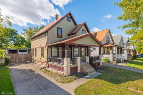 4207 Bucyrus Avenue Cleveland OH 44109