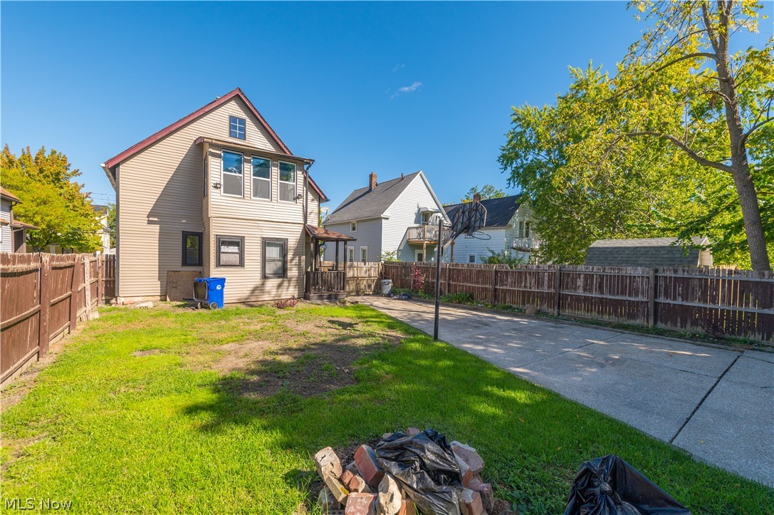 4207 Bucyrus Avenue Cleveland OH 44109