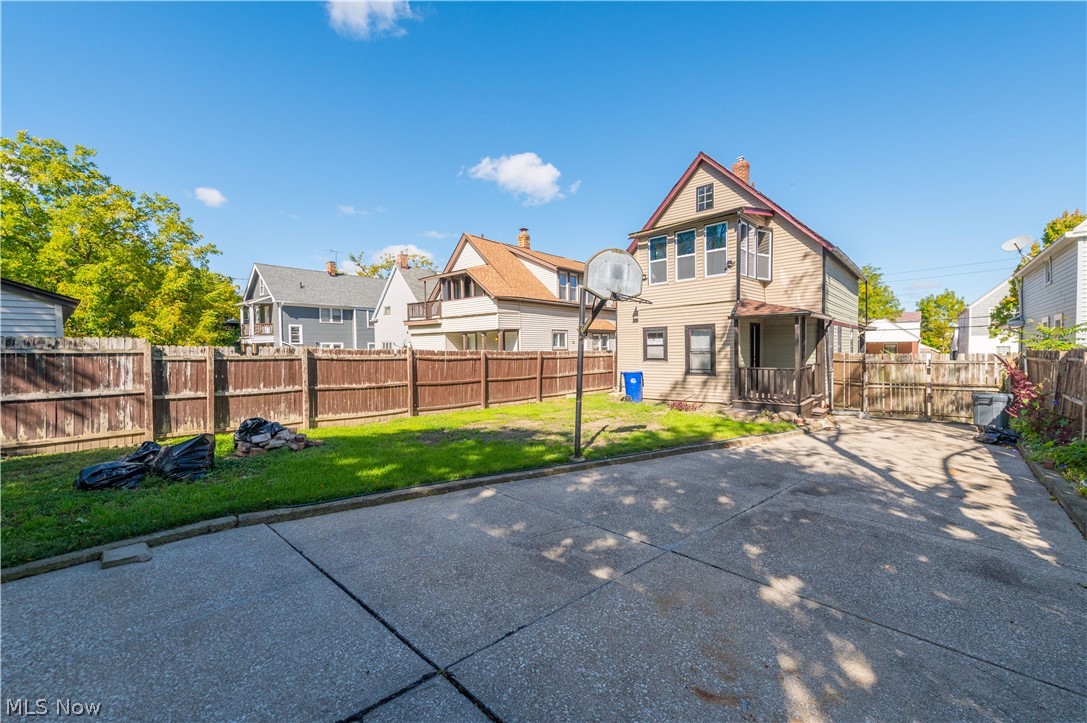 4207 Bucyrus Avenue Cleveland OH 44109