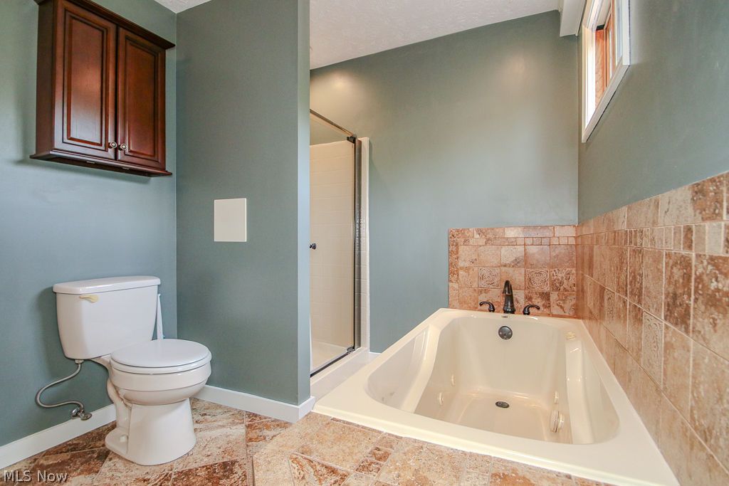 12433 Webster Road Strongsville OH 44136