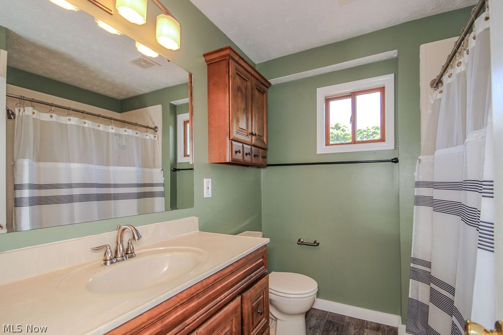 12433 Webster Road Strongsville OH 44136
