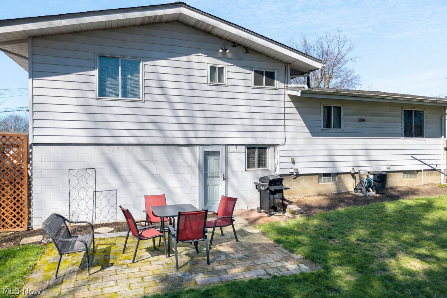 1883 Highview Avenue Akron OH 44301