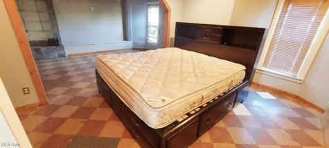 1694 E 90th Street Cleveland OH 44106