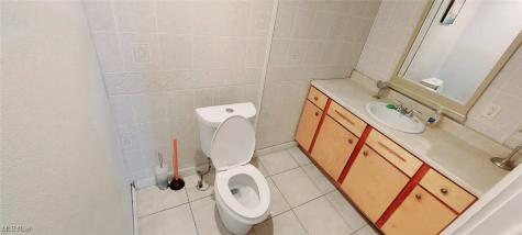 1694 E 90th Street Cleveland OH 44106