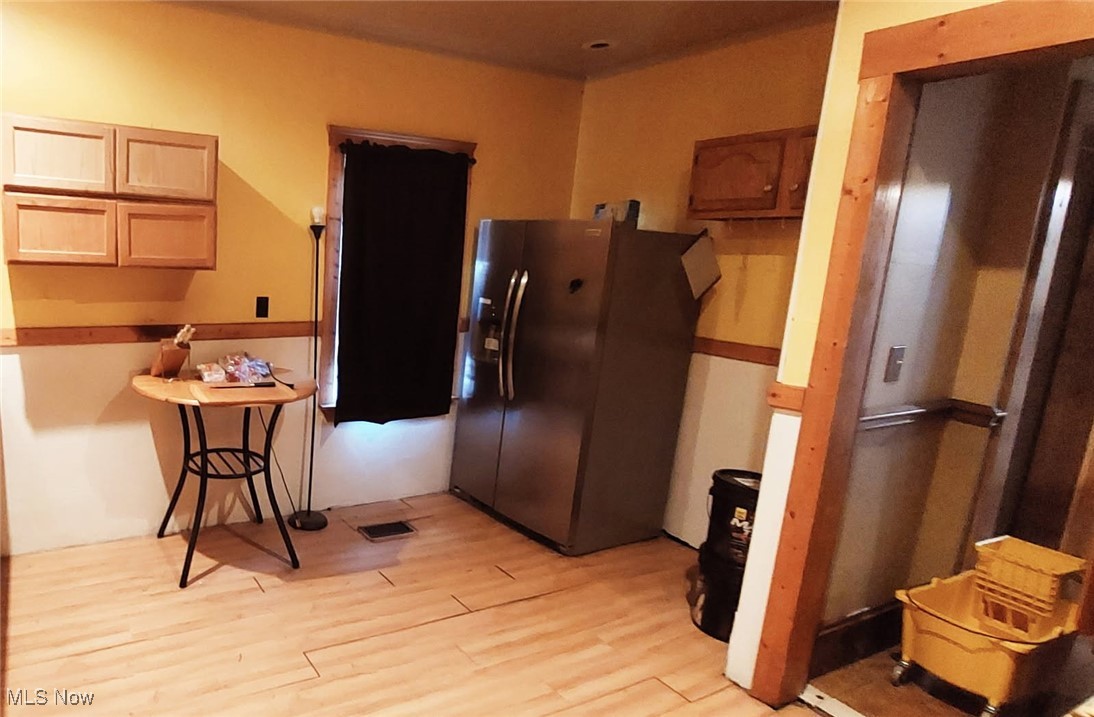 1694 E 90th Street Cleveland OH 44106