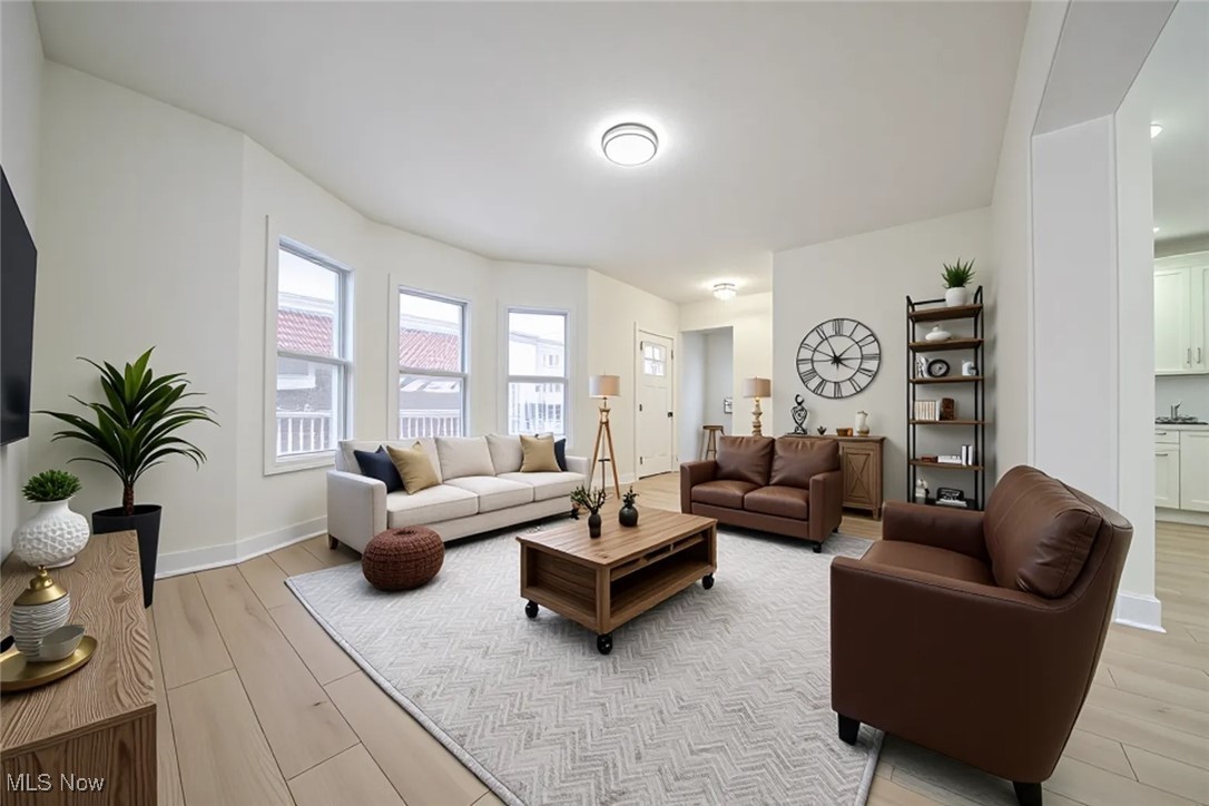 1473 Spring Garden Avenue Lakewood OH 44107