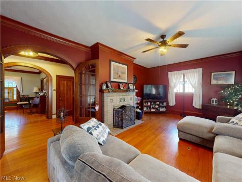 217 4th Street NE Massillon OH 44646
