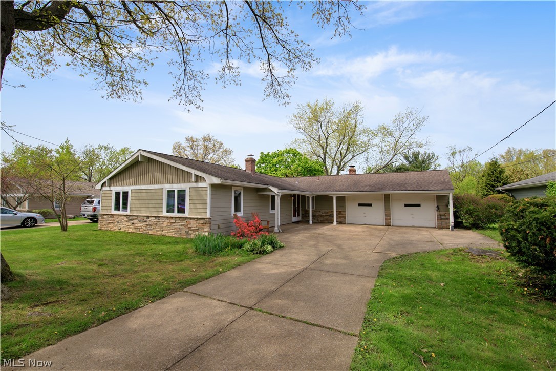 30200 Crestview Drive Bay Village OH 44140